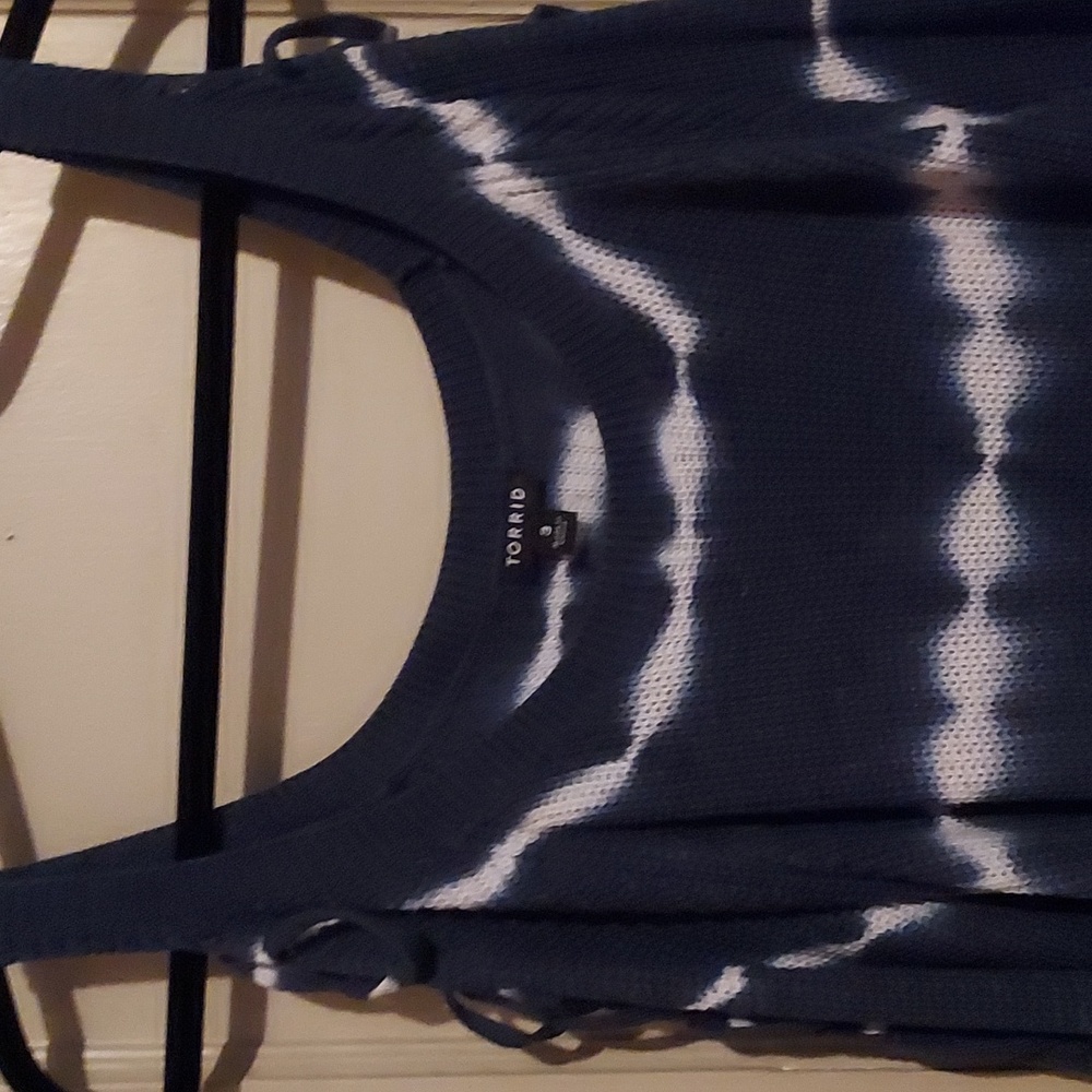 Sweater - Picture 2 of 2